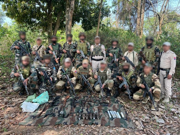 Illegal arms recovered in Manipur (Photo/ANI)