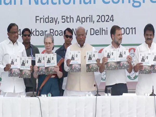 Congress releases manifesto (Photo/ANI)