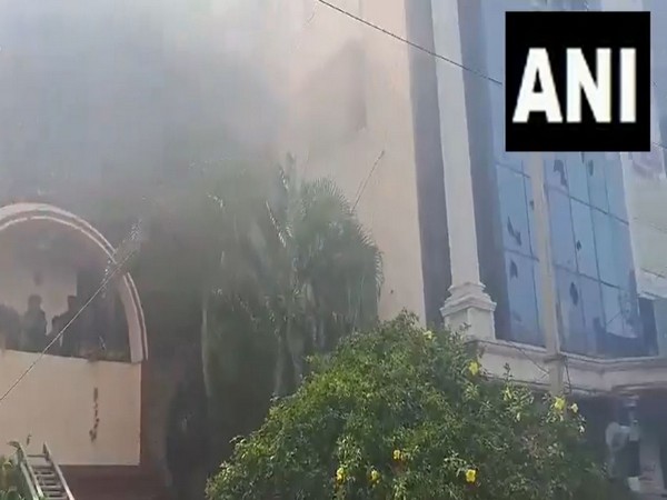 Fire at Bengaluru's Miracle Drinks building (Photo/ANI)