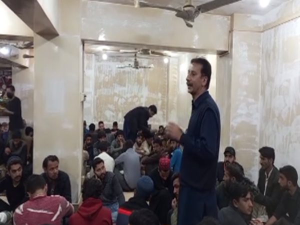 Political activist Shawkat Meer addressing people (Photo/ANI)