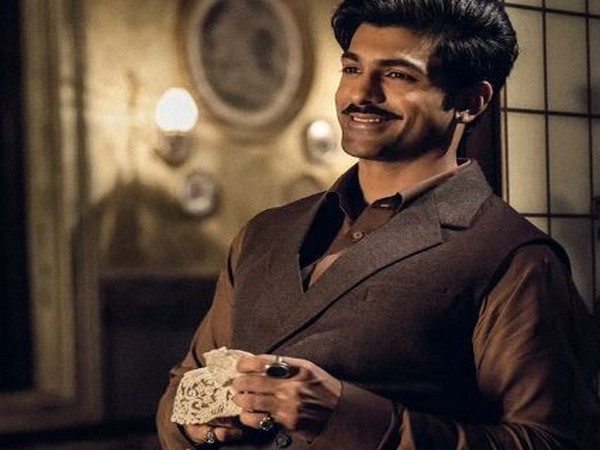 Taha Shah Badussha's look from Heeramandi (Image source: Netflix)