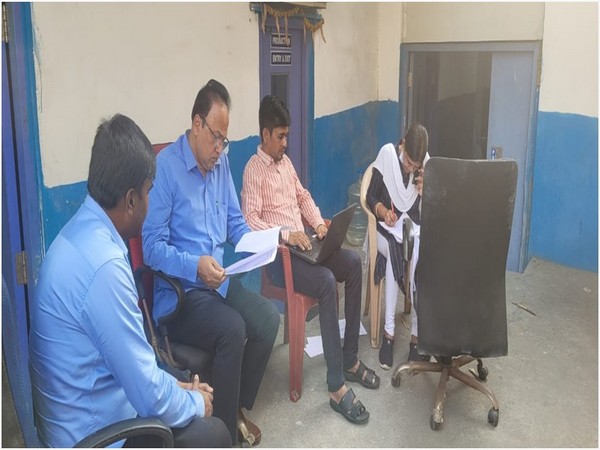 Drugs Control Administration cracked down on drug manufacturing license forgery in Telangana. (Photo/ANI)