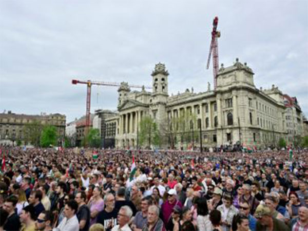 Protests in Budapest, Hungary. (Photo: Reuters) 