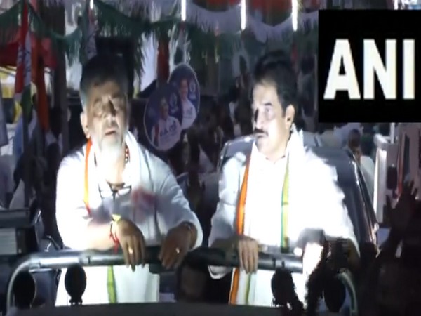 KC Venugopal and DK Shivakumar (Photo/ANI)