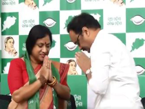 Former BJP vice-president Lekhasri Samantsinghar joined BJD (Photo/ANI)