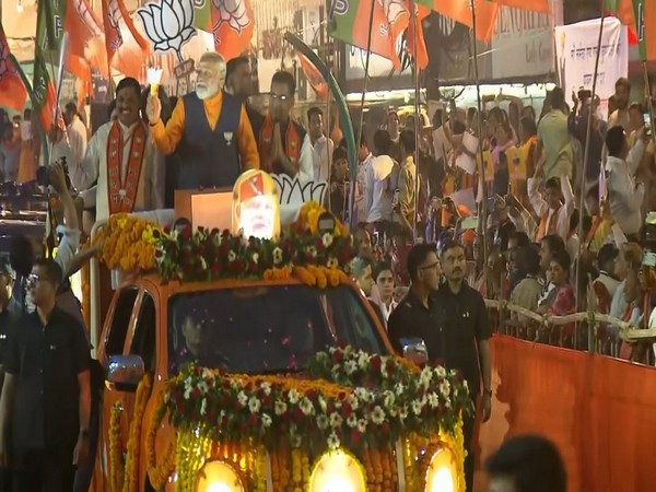 Prime Minister Narendra Modi holds roadshow in Jabalpur (Photo/ANI)