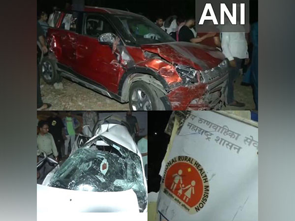 Dozen vehicles collided with each other in Nagpur's Mankapur (Photo/ANI)