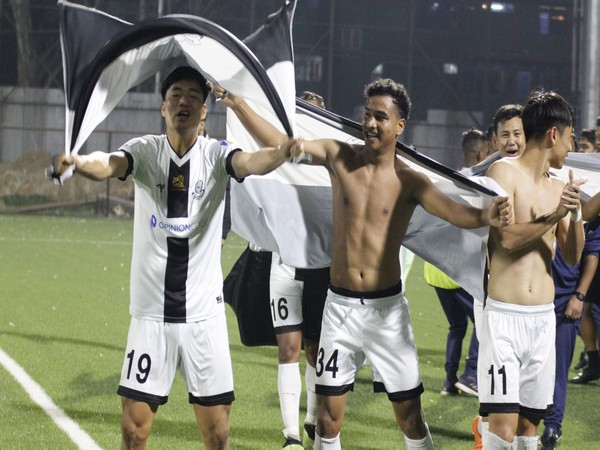 Mohammedan Sporting team celebrating after winning I-League (Image: AIFF media)