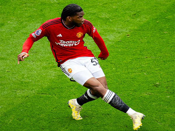 Willy Kambwala (Photo: Manchester United/X)