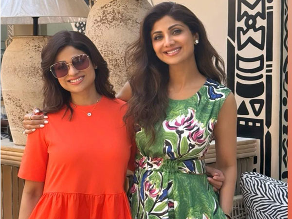 Shamita Shetty, Shilpa Shetty (Image Source: Shilpa Shetty/Instagram)