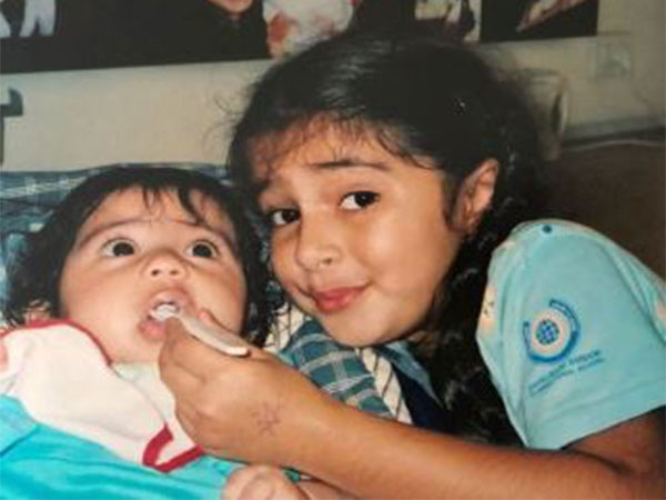 Childhood picture of Ananya Panday, Rysa Panday (Image source: Instagram/ ananyapanday)