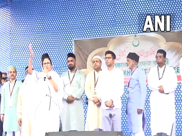 West CM Mamata Banerjee addresses gathering on Eid in Kolkata (Photo/ANI)