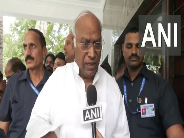Congress President Mallikarjun Kharge (Photo/ANI)