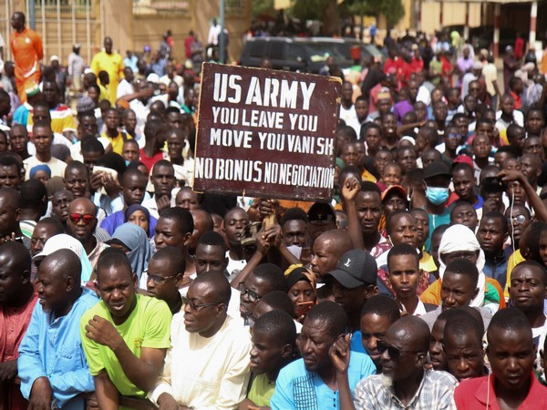 Nigeriens demonstrate to protest against the U.S. military presence in Niamey (Photo/Reuters)