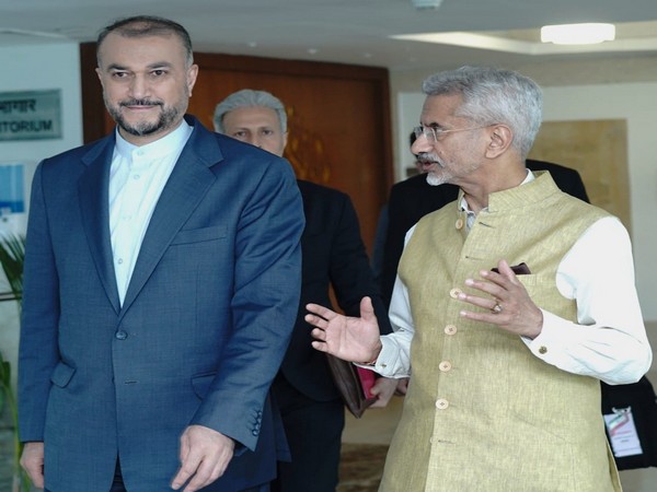 EAM S Jaishankar with Iranian counterpart Hossein Amir-Abdollahian (Photo: Twitter/@DrSJaishankar)