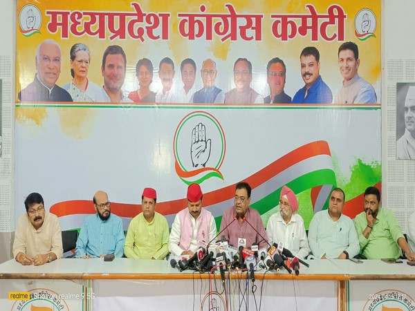 Congress leader Mukesh Nayak addressing press conference (Photo/ANI)