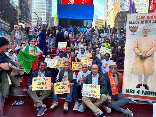 A 'Modi Ka Parivar' March was organised by Overseas Friends of BJP at Times Square, New York Cityin US (Photo/ANI)