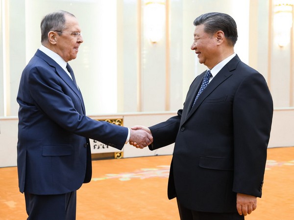 Russian Foreign Minister Sergey Lavrov and Chinese President Xi Jinping in Beijing, China. ( Photo/X@mfa_russia)