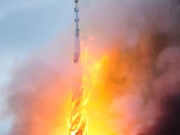 Børsen building in Denmark engulfed in massive fire. (Photo: Reuters)