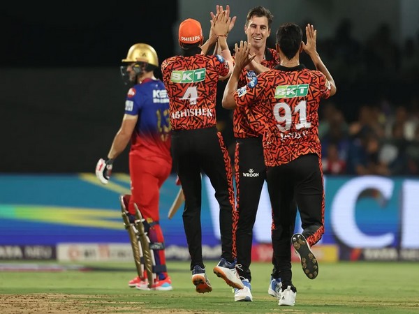 Pat Cummins celebrating with his teammates. (Picture: IPL)