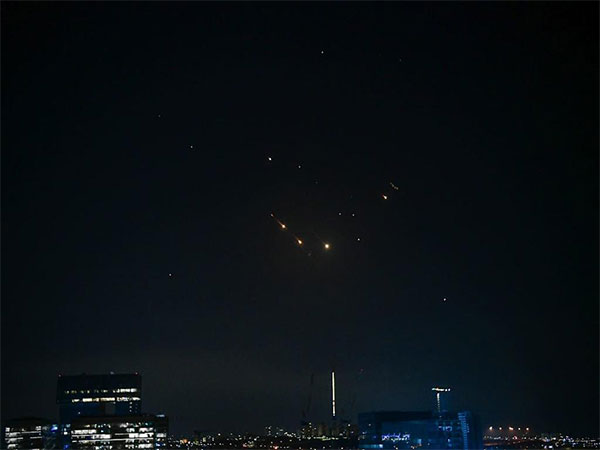 Israeli air defense systems intercept Iranian missiles (Photo/TPS)