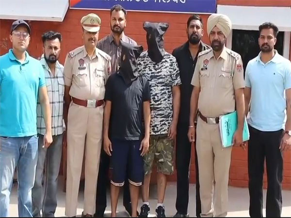 Jalandhar Police with arrested members of Bambiha Gang (Photo/@DGPPunjabPolice)