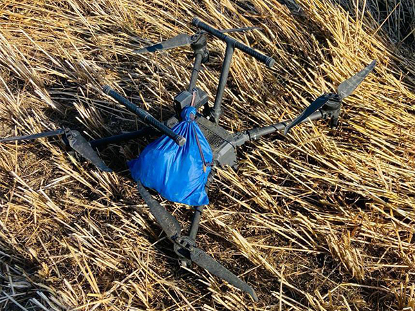 Drone and suspected heroin recovered by BSF on Saturday. (Photo/ANI)
