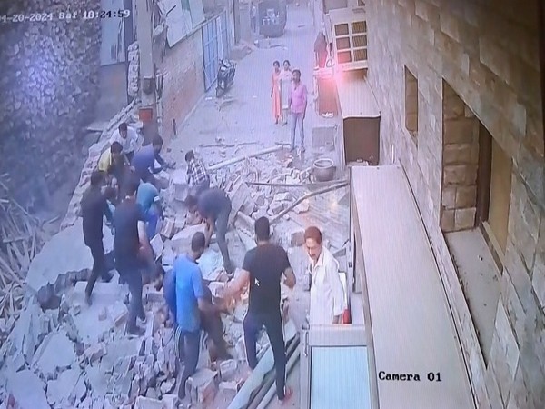 A visual from the incident site in Gurugram (Photo/ANI)