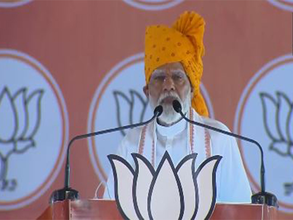 Prime Minister Narendra Modi in Rajasthan's Banswara rally. (Photo/ANI)