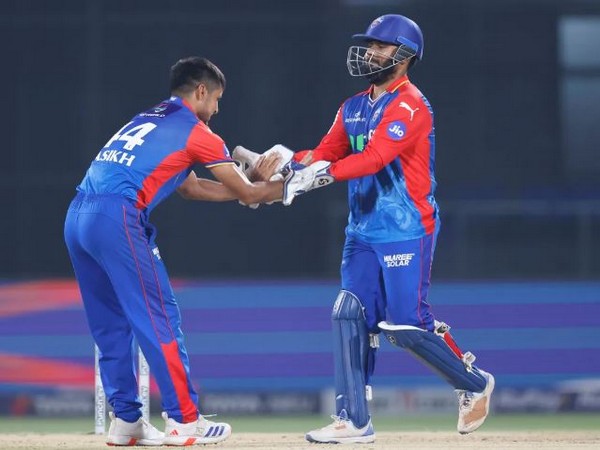 Rasikh Salam with Rishabh Pant. (Photo- IPL)