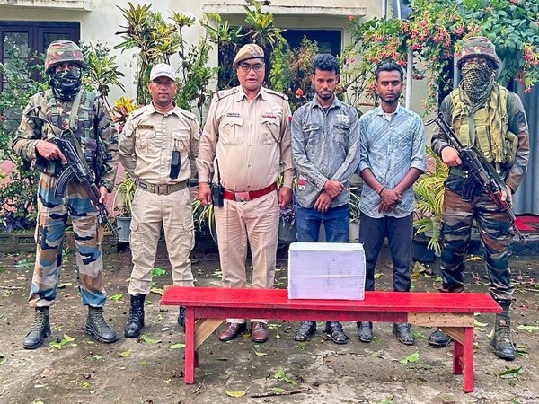 Assam Rifles Seizes Heroin Valued at Rs 3.5 Crore in Manipur’s Jiribam arrest two. (Photo: Assam Rifles)