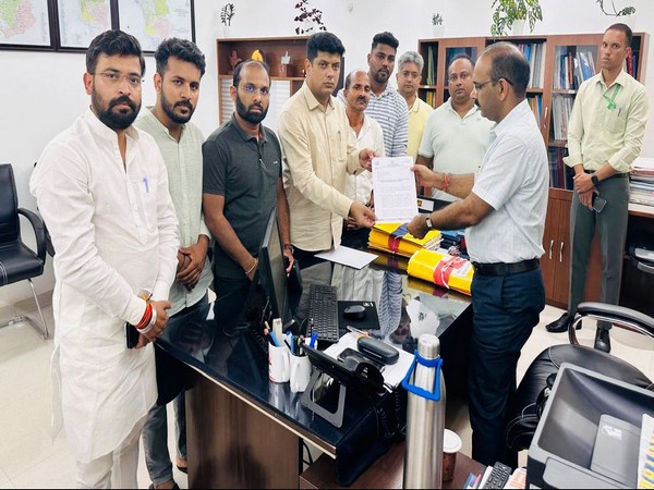 Congress files complaint against PM Modi, Goa CM Sawant (Photo/ANI)