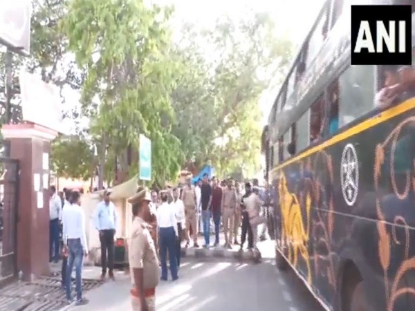 Children being taken to Bihar from UP illegally were rescued in Ayodhya (Photo/ANI)