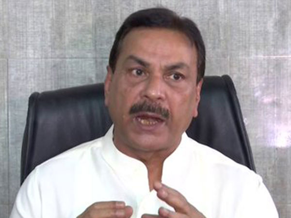 Congress leader Mohammed Arif 