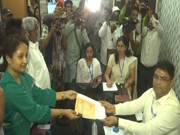 Hemant Soren's wife Kalpana files nomination for Gandey Assembly bypoll. (Photo/ANI)