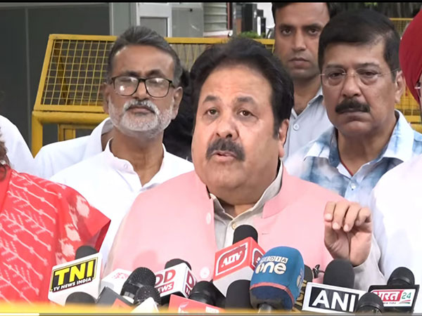 Delegation of Congress leaders included Rajya Sabha MP Rajeev Shukla. (Photo/ANI)