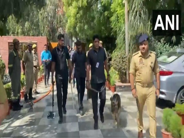 Visuals from a school in Delhi. (Inline image) Director of Delhi Fire Services Atul Garg (Photos/ANI)