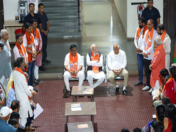 PM Modi visits Gujarat BJP office in Gandhinagar (Photo: X/@narendramodi)
