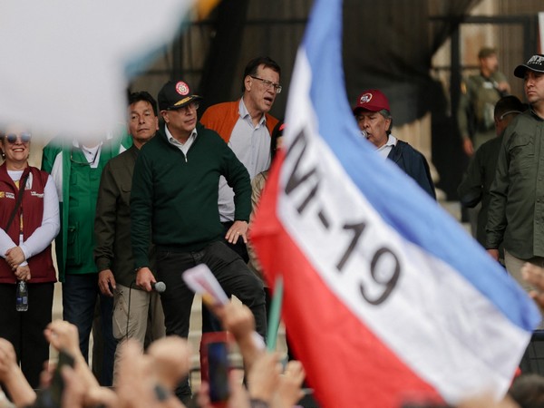Supporters of Colombia's President Petro march in support of reforms proposed by his government, in Bogota (Photo/Reuters)