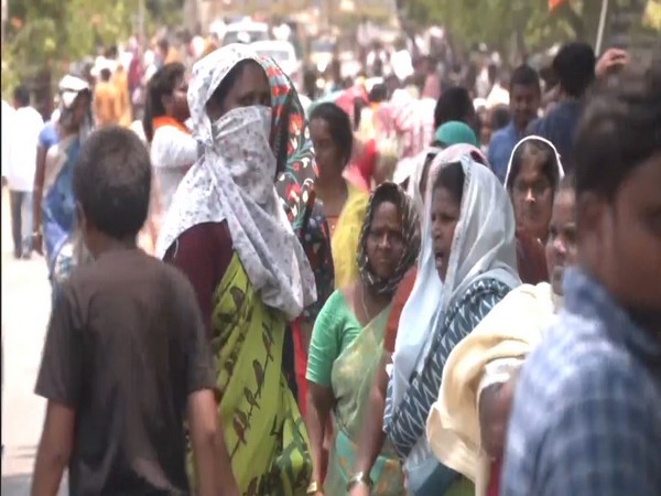 Vast swathes of East and South continued to reel under the heatwave. (Photo/ANI)