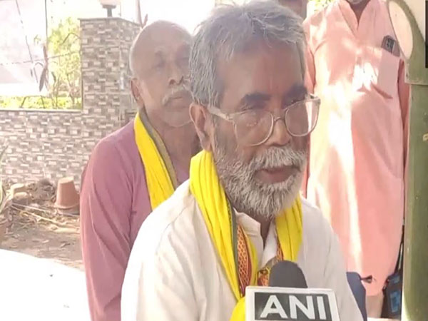 Purulia independent candidate Ajit Prasad Mahato (Photo/ANI)