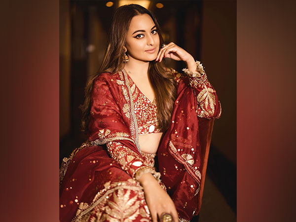 Sonakshi Sinha (image source: Instagram/aslisona)