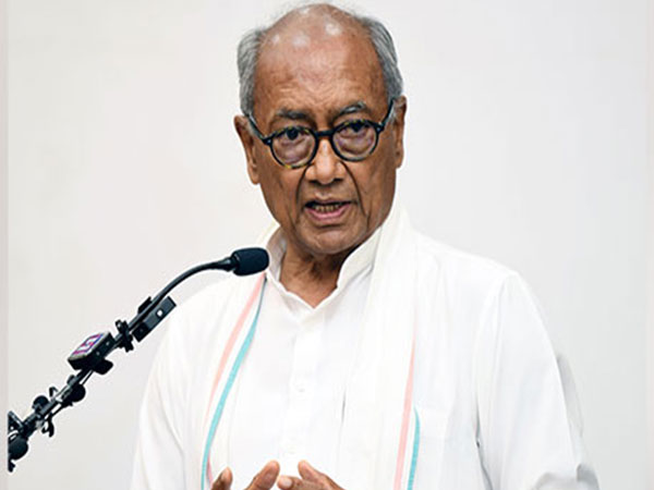 Former Madhya Pradesh Chief Minister Digvijaya Singh (File Photo/ANI)