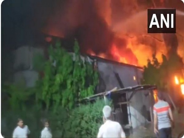 Fire breaks out in factory at Sahibabad in Uttar Pradesh's Ghaziabad (Photo/ANI)