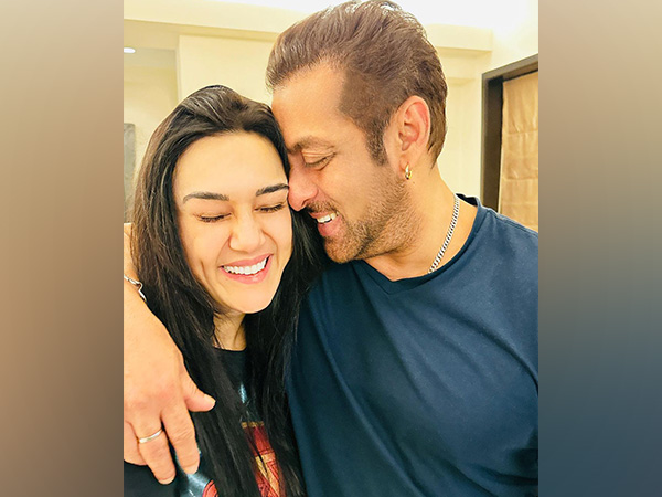 Preity Zinta, Salman Khan (Image Source: Instagram)