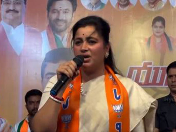 Bharatiya Janata Party leader Navneet Rana (Photo/Twitter:Navneet Rana)