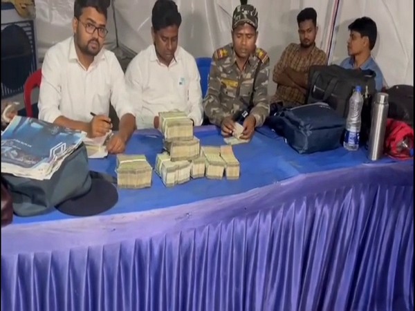 Cash seized by Static Surveillance Team. (Photo/ANI)