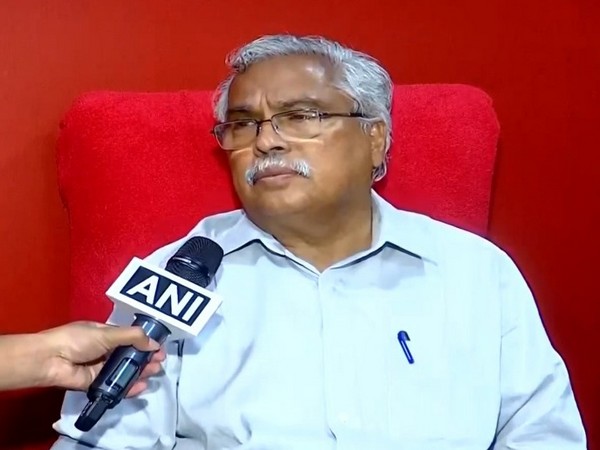CPI leader Binoy Viswam (File Photo/ANI)