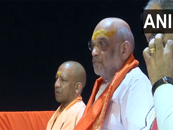 Amit Shah, Yogi Adityanath attend Ganga Aarti at Dashashwamedh Ghat (Photo/ANI)