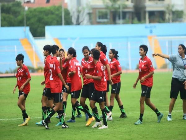 Players in action. (Picture: AIFF)